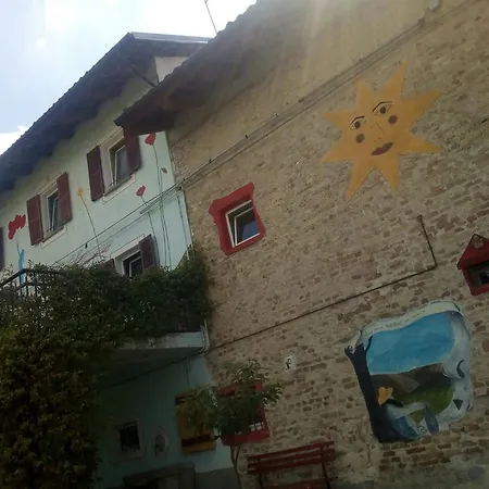 La Casa Che Ride *
